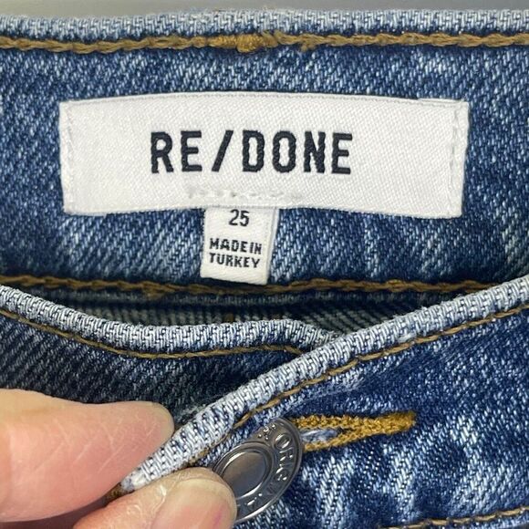 Re/Done Medium Wash Blue High Waisted Straight Leg Jeans Size 25 - Picture 3 of 11